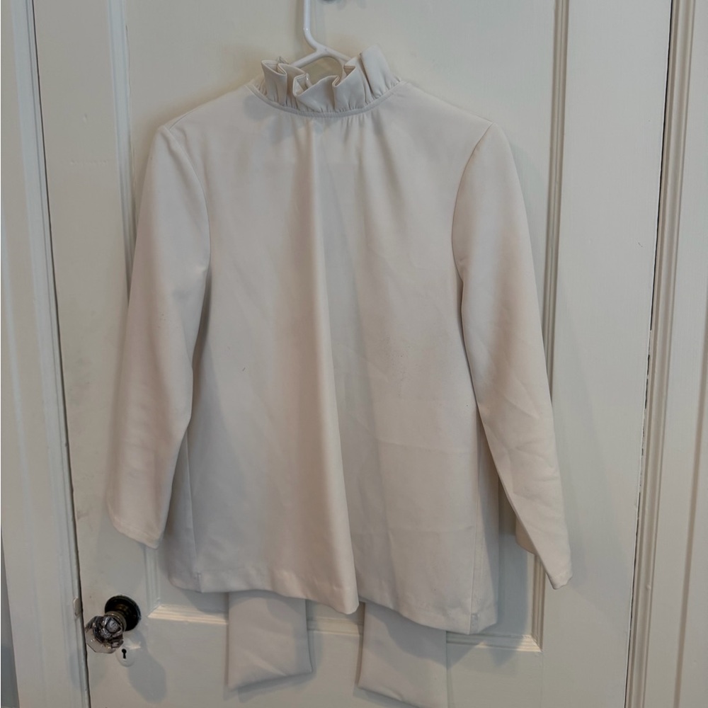 VGUC Tuckernuck Ivory Blouse with Ruffle Neck and Back Bow/Tails